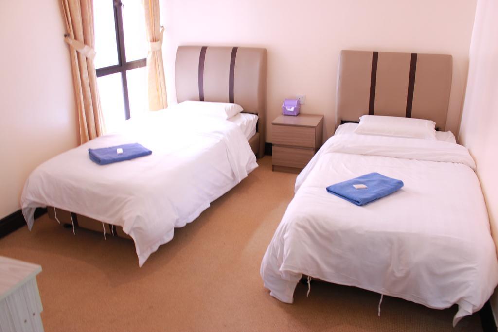 Appartement avec 3 chambre Kota Kinabalu Extérieur photo