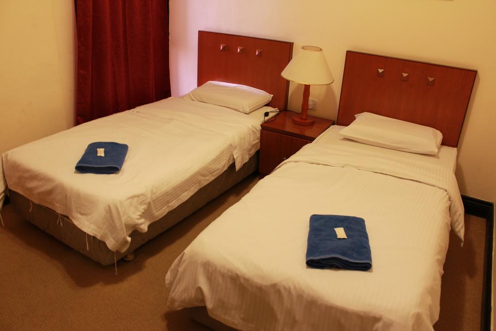 Appartement avec 3 chambre Kota Kinabalu Extérieur photo