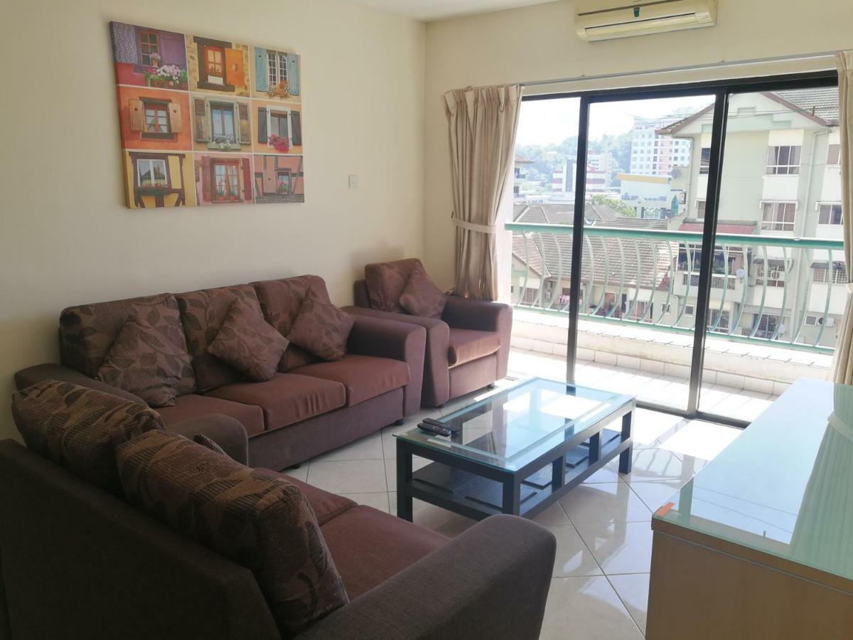 Appartement avec 3 chambre Kota Kinabalu Extérieur photo